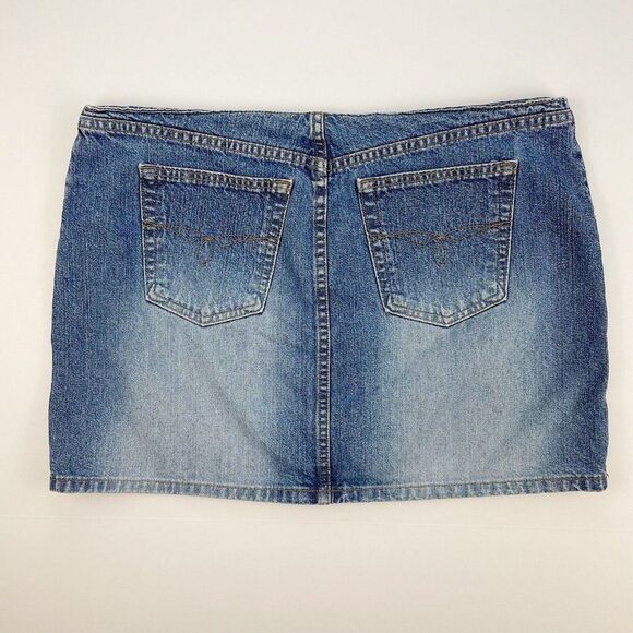 Women’s vintage Y2K Paris Blues Lace up jean mini skirt size 13 - Picture 6 of 8